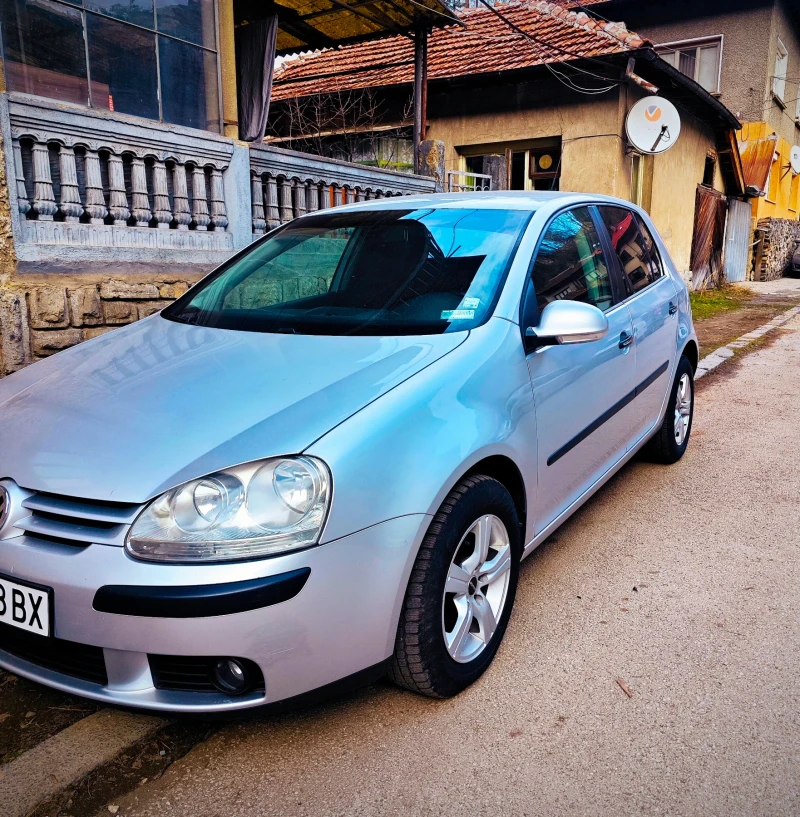 VW Golf 1.6 benzin gsz, снимка 2 - Автомобили и джипове - 49535193