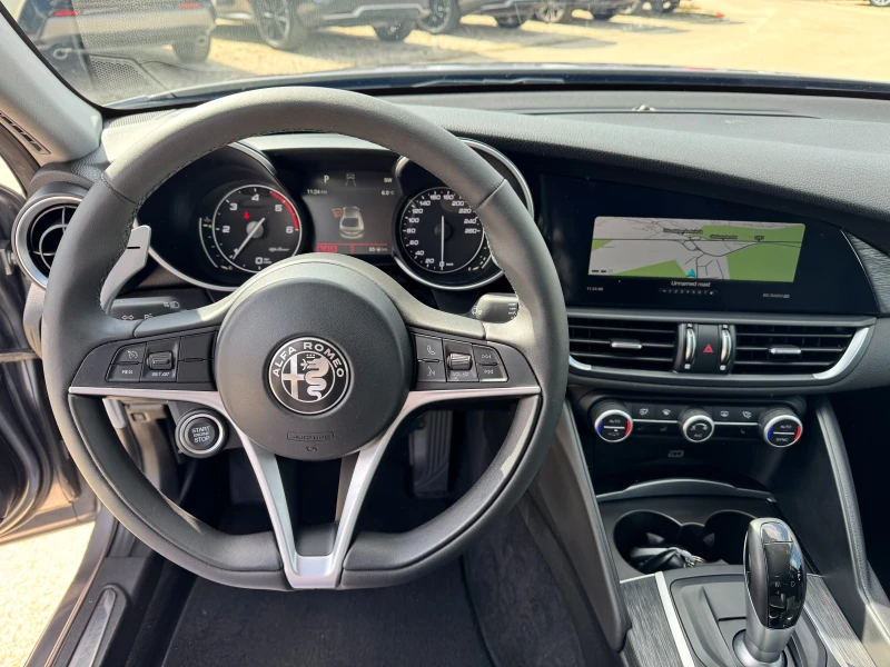 Alfa Romeo Giulia 2.2D 150к.с F1 NAVI FULL, снимка 13 - Автомобили и джипове - 49556512