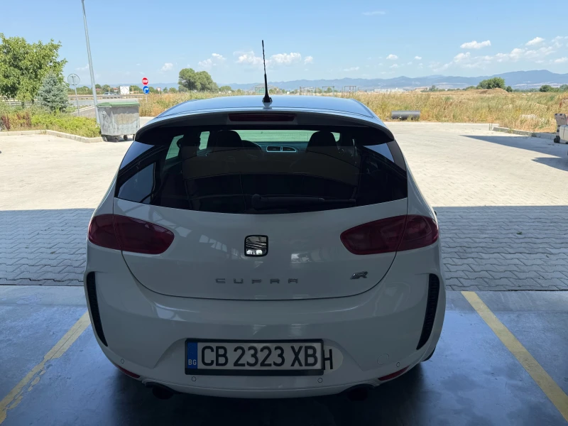 Seat Leon CUPRA R, снимка 2 - Автомобили и джипове - 52450121