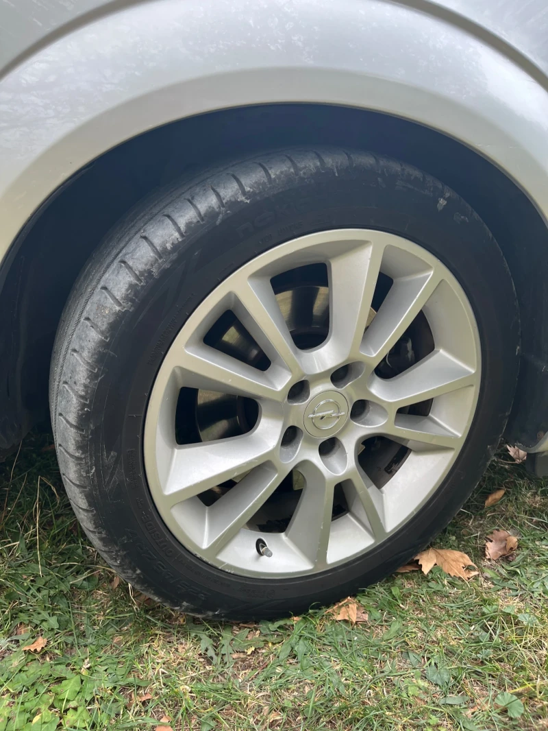 Opel Zafira, снимка 6 - Автомобили и джипове - 51867277