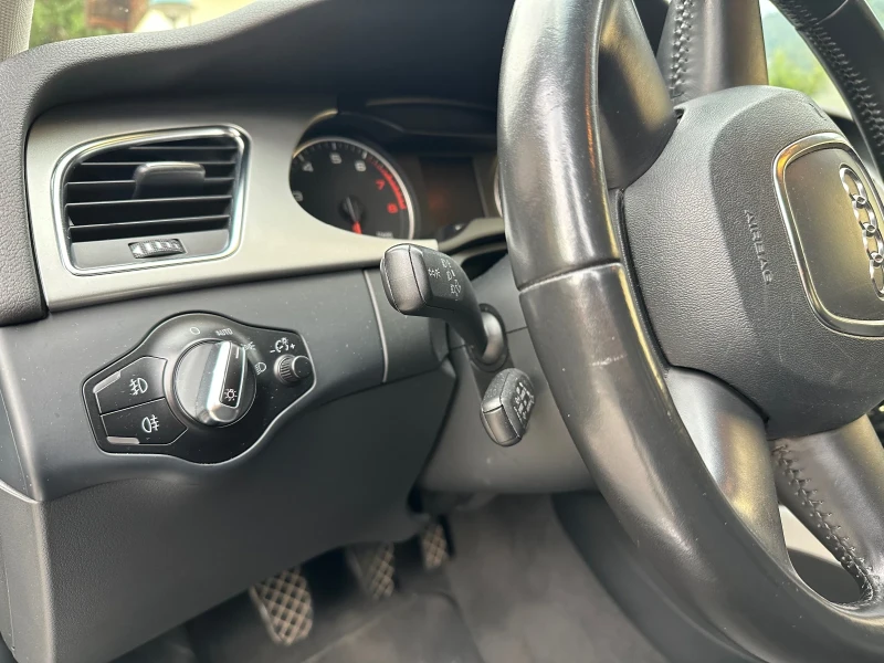 Audi A4 1.8TFSI* Подгрев* NAVI* , снимка 12 - Автомобили и джипове - 52406952