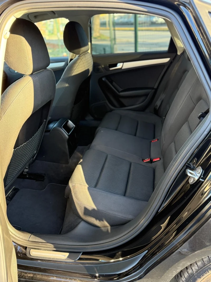Audi A4 1.8TFSI* Подгрев* NAVI* , снимка 14 - Автомобили и джипове - 52406952