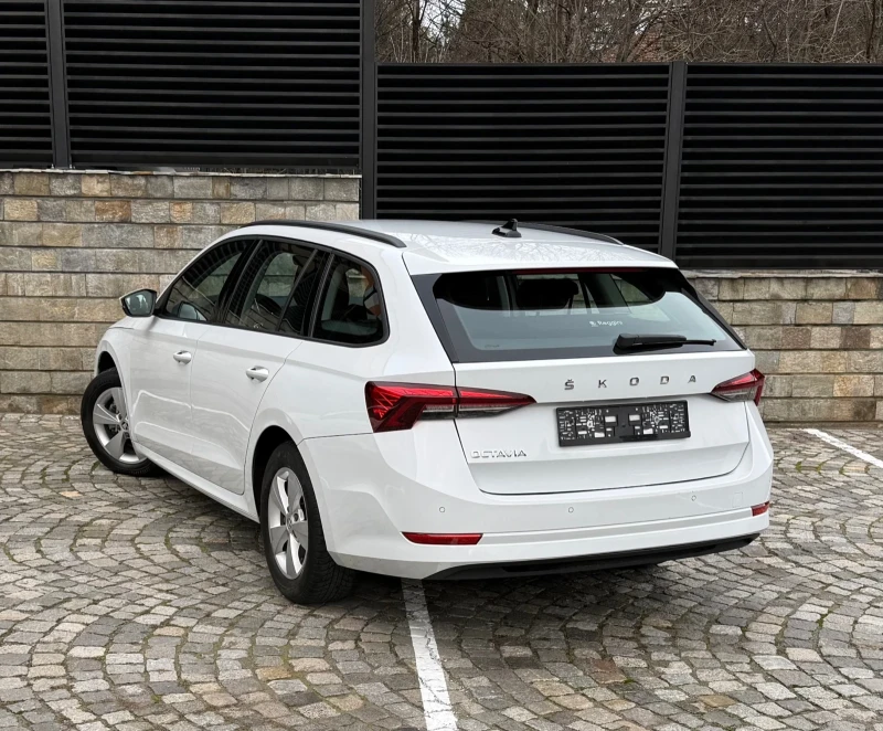 Skoda Octavia 2.0TDI 150kc  2023 Отлично състояние, снимка 6 - Автомобили и джипове - 52589862