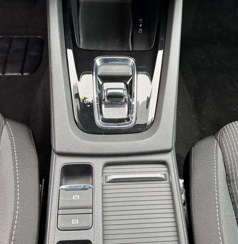 Skoda Octavia 2.0TDI 150kc  2023 Отлично състояние, снимка 14 - Автомобили и джипове - 52589862