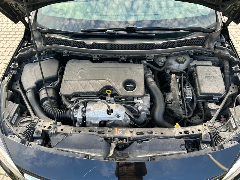 Opel Astra, снимка 12 - Автомобили и джипове - 52856641