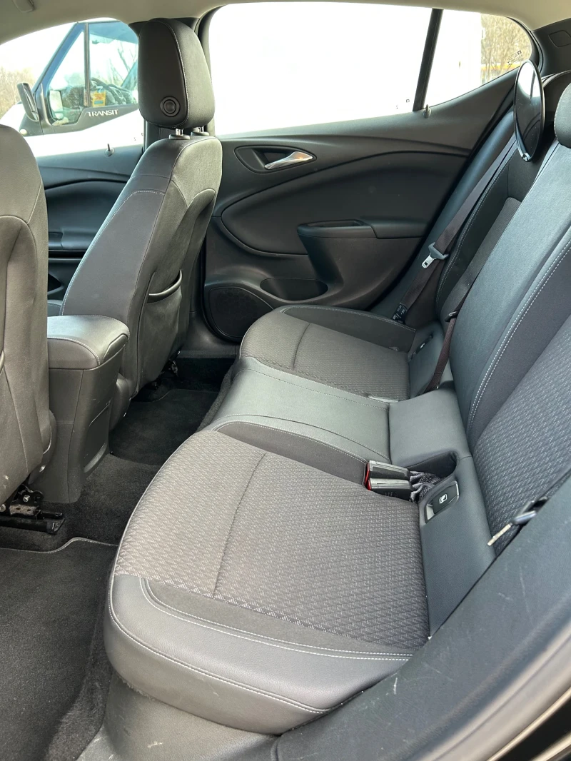 Opel Astra, снимка 7 - Автомобили и джипове - 52856641