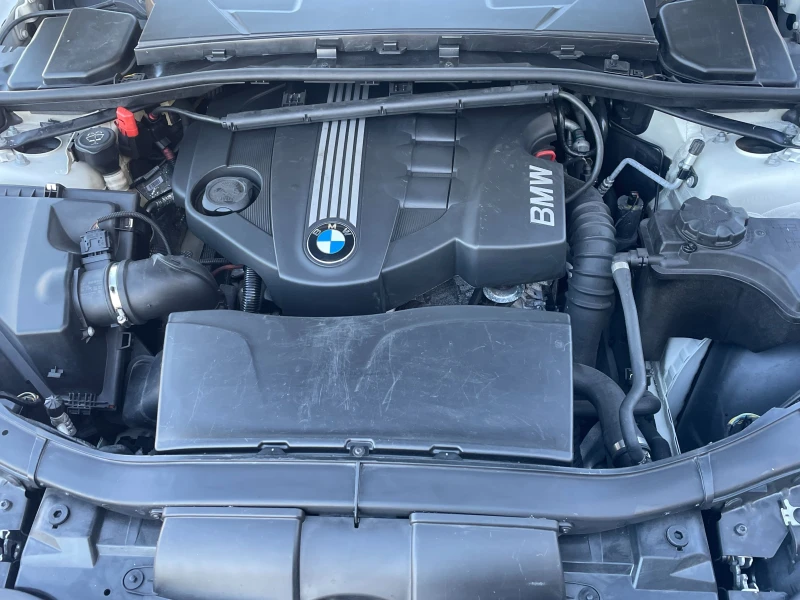 BMW 318 НОВ ВНОС ИТАЛИЯ, снимка 9 - Автомобили и джипове - 52938459