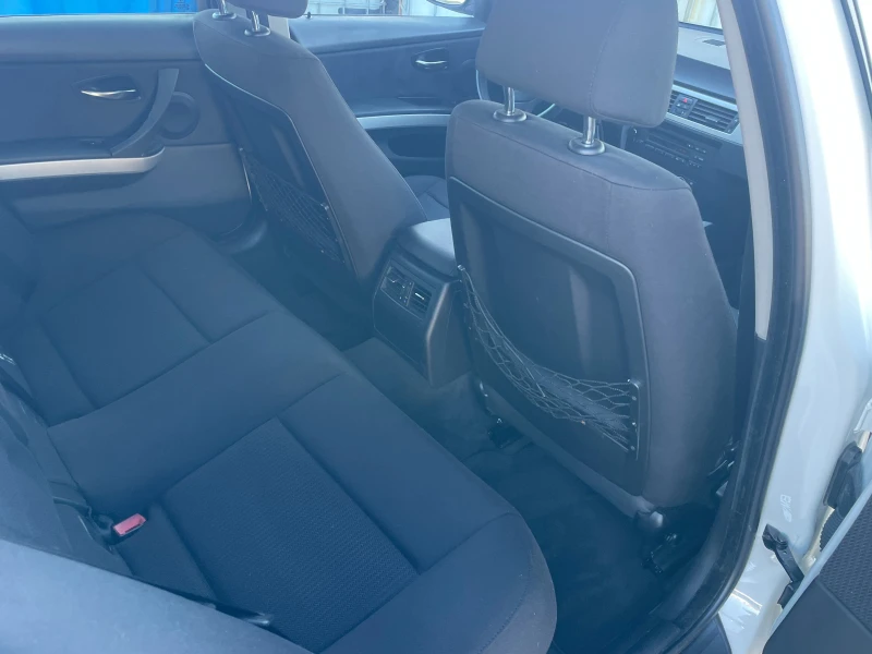 BMW 318 НОВ ВНОС ИТАЛИЯ, снимка 13 - Автомобили и джипове - 52938459