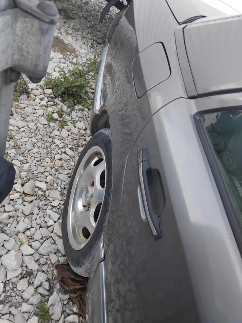 Mercedes-Benz 124, снимка 5 - Автомобили и джипове - 53352042