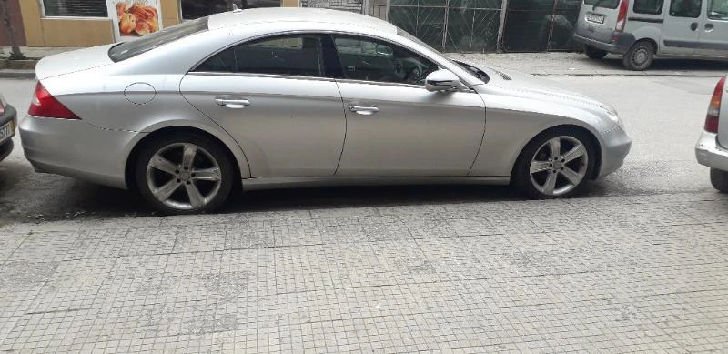 Mercedes-Benz CLS 320 FACELIFT 320CDI , снимка 4 - Автомобили и джипове - 33270129