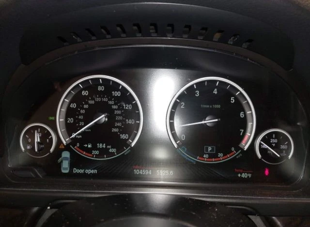 BMW 535 I XDRIVE  M-PACK/HEAD-UP/KEYLESS/NAVI/PODGREVI, снимка 11 - Автомобили и джипове - 52801272