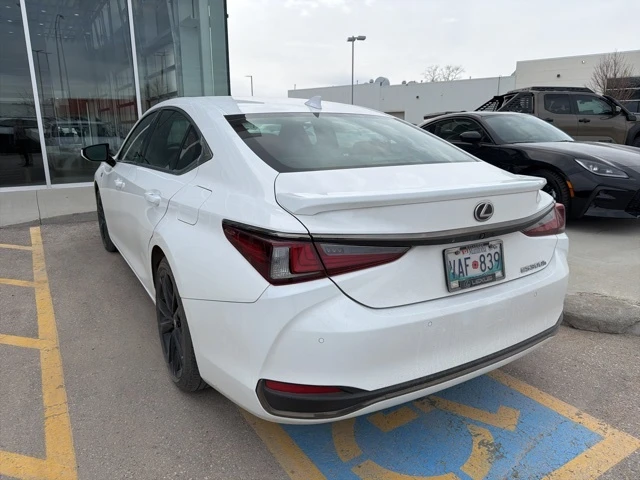 Lexus ES 300 HYBRID* F SPORT* �����* MARK LEVINSON* DISTRONIC*  | Mobile.bg � ����������� 7