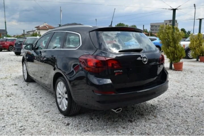 Opel Astra 1400, снимка 6 - Автомобили и джипове - 54703467