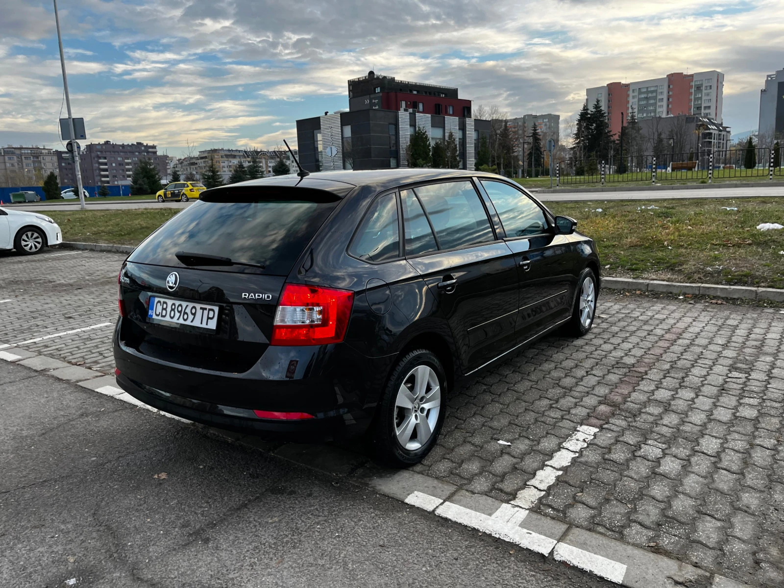 Skoda Rapid  - изображение 4