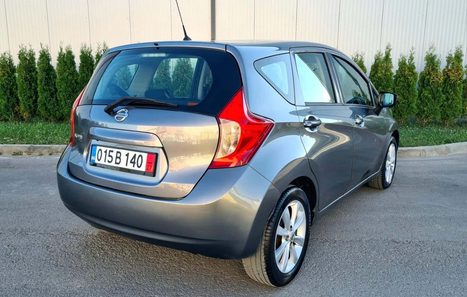 Nissan Note 1.2 - изображение 8