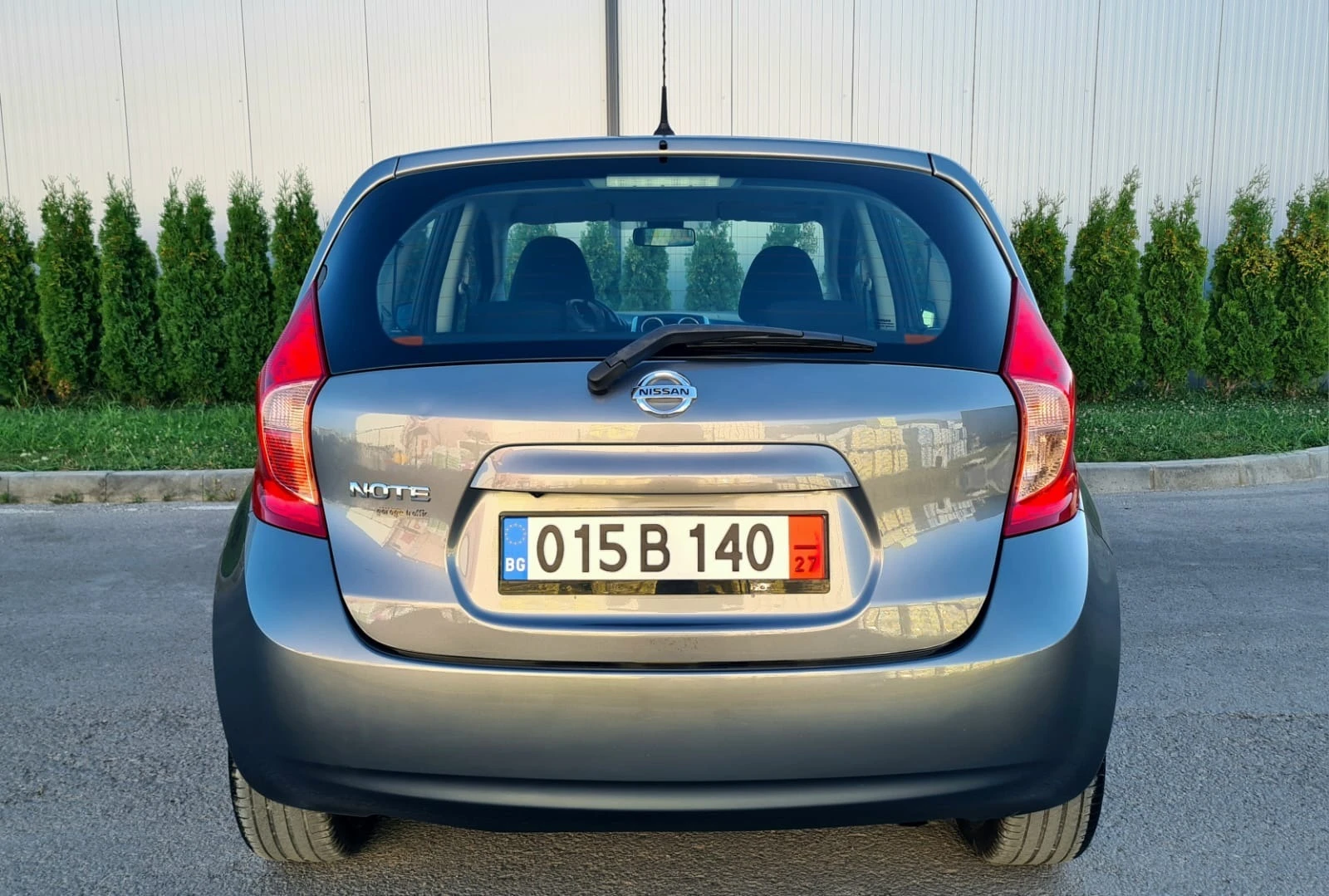 Nissan Note 1.2 - изображение 7