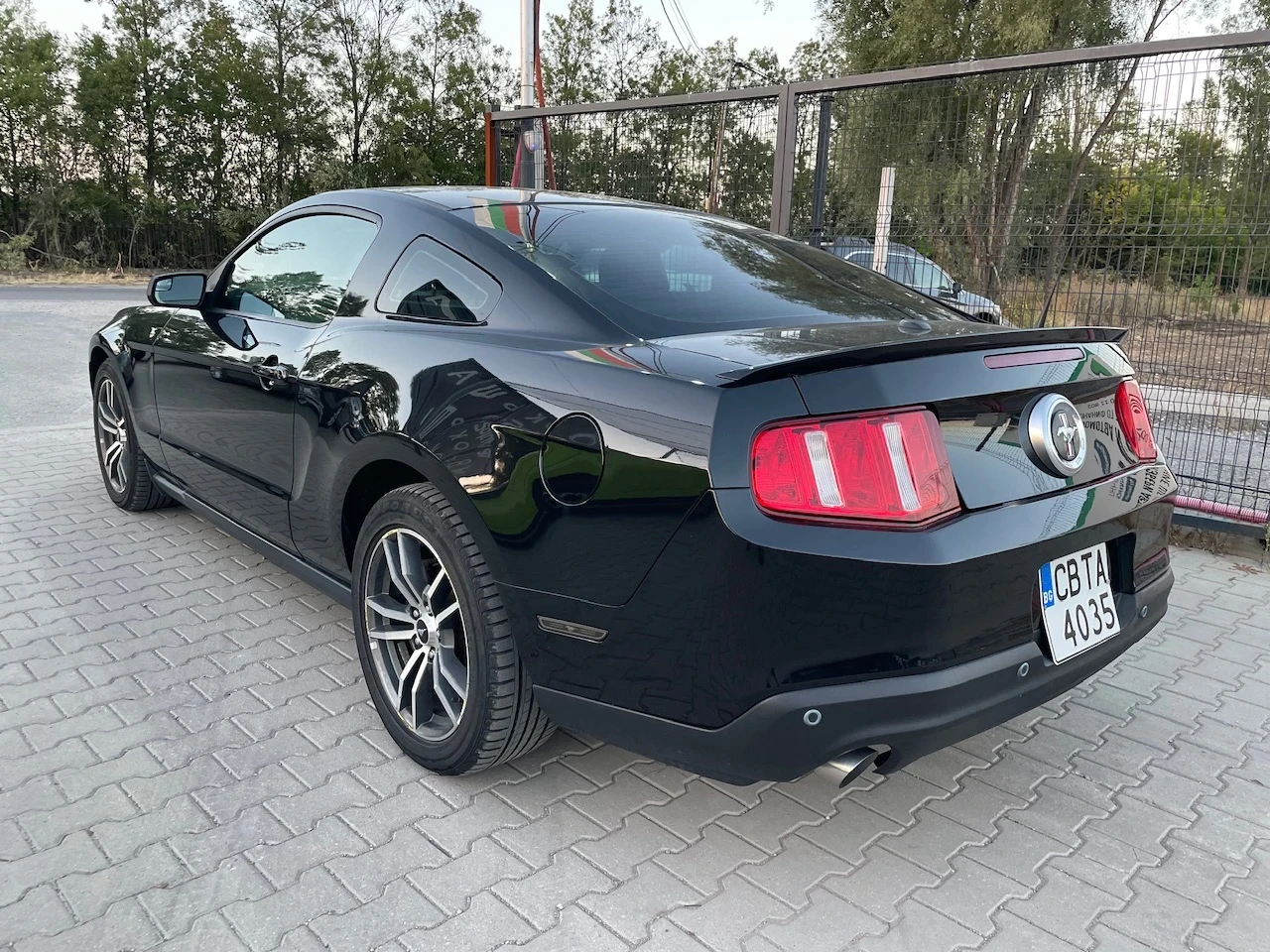 Ford Mustang 3.7 - изображение 6
