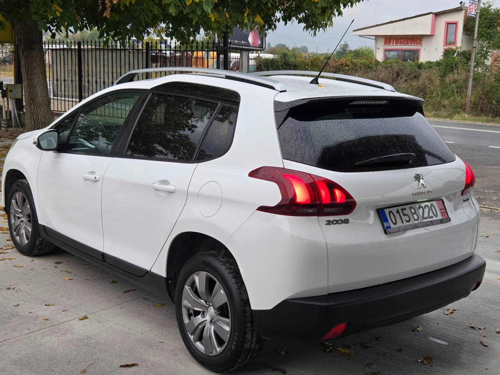 Peugeot 2008 1.6 HDI* * * EVRO 6 * * *  - изображение 7