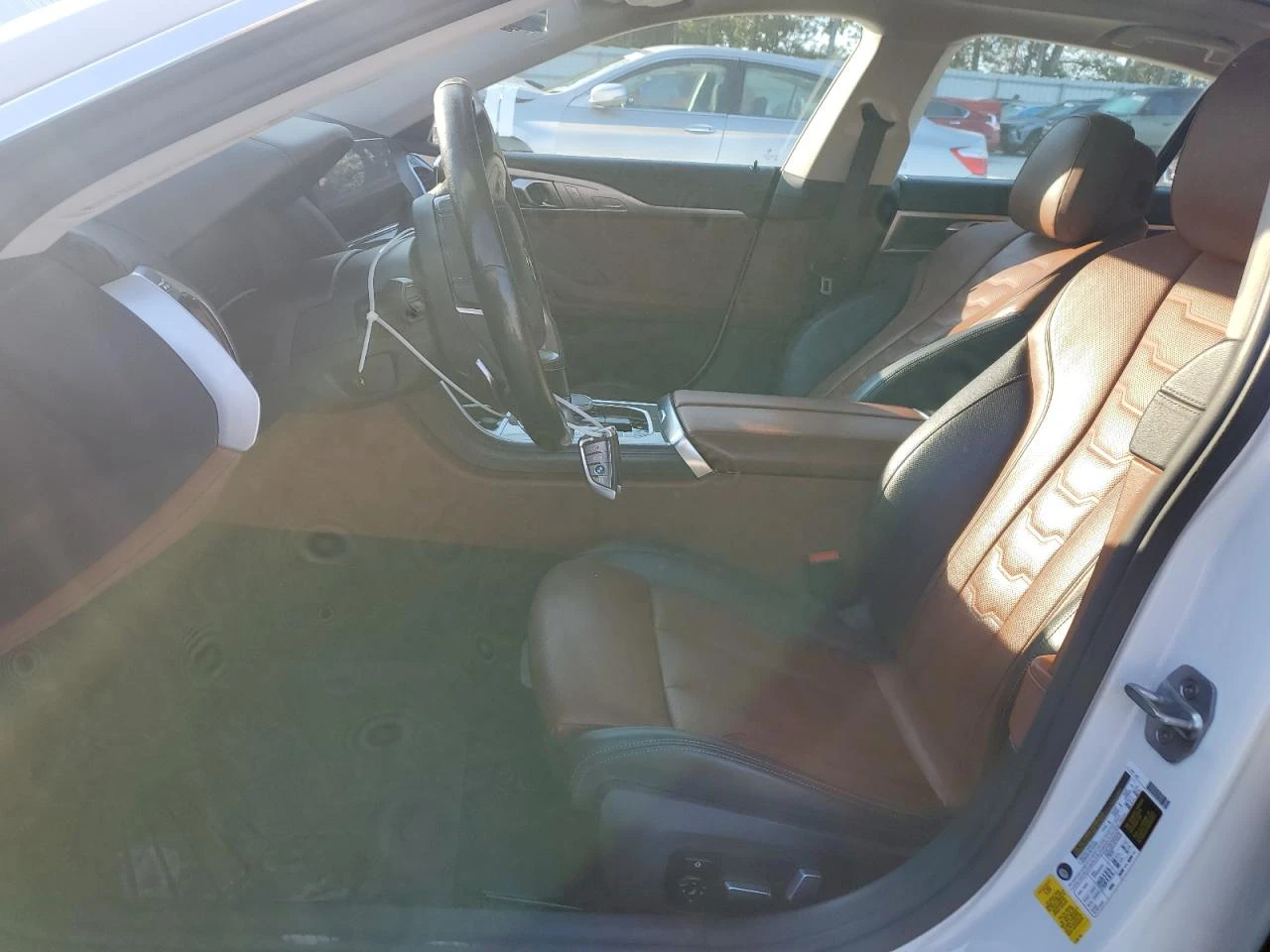 BMW 840 SOFT CLOSE* LASER* HARMAN/KARDON* ЩОРИ* CARPLAY - изображение 7