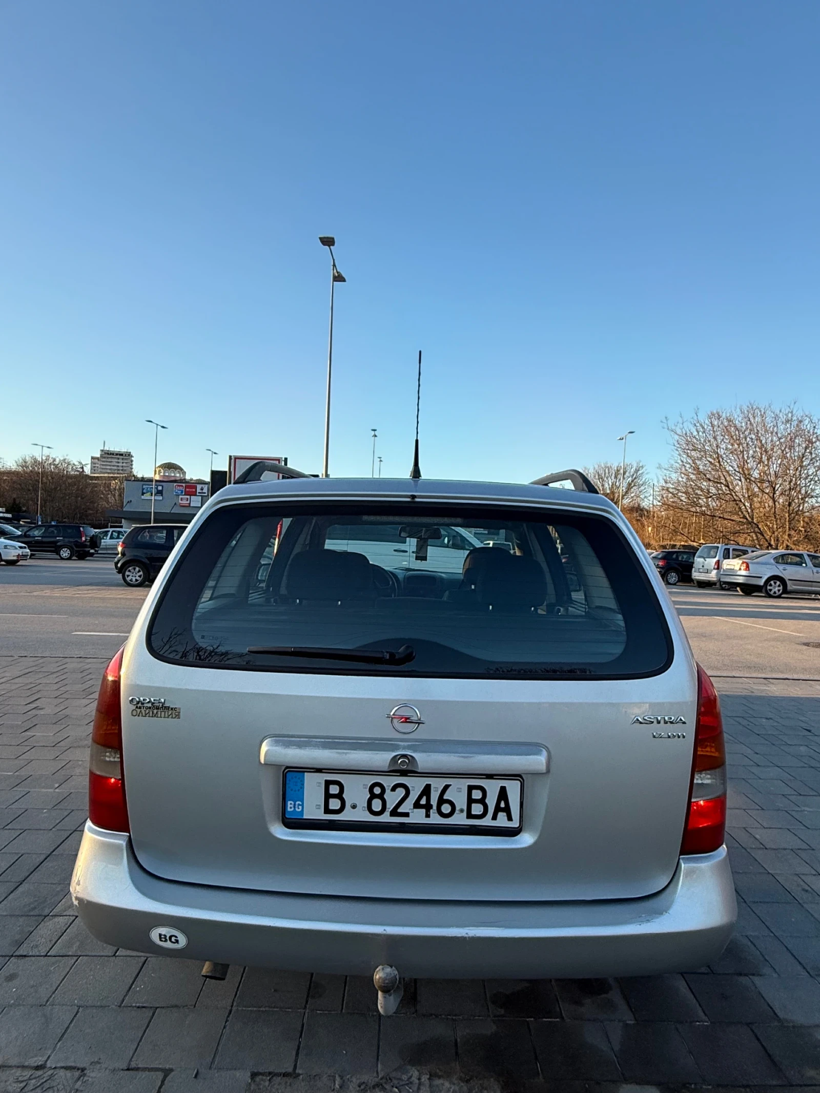 Opel Astra, снимка 3 - Автомобили и джипове - 53748648