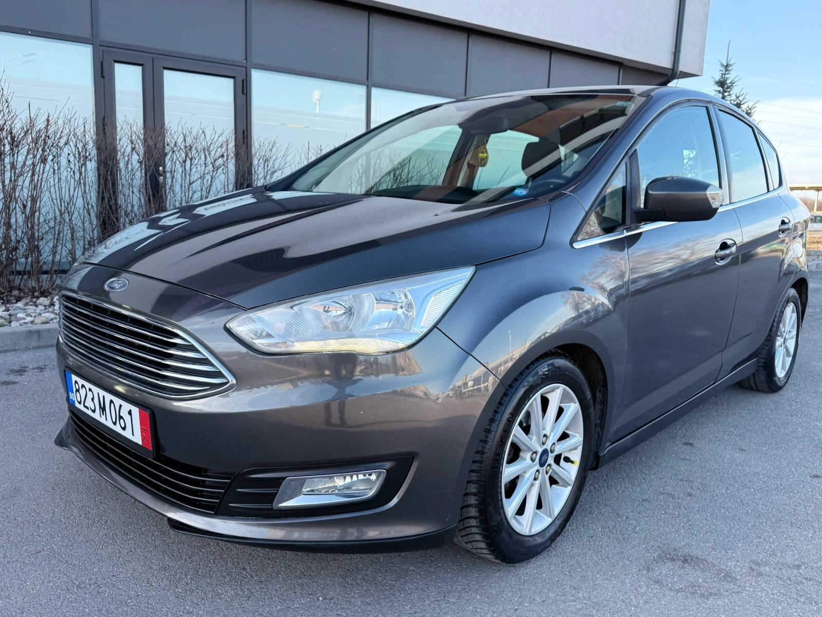 Ford C-max * 1.5TDCI* Като нов* Автомат* Камера* Нави*  | Auto.bg — изображение 1