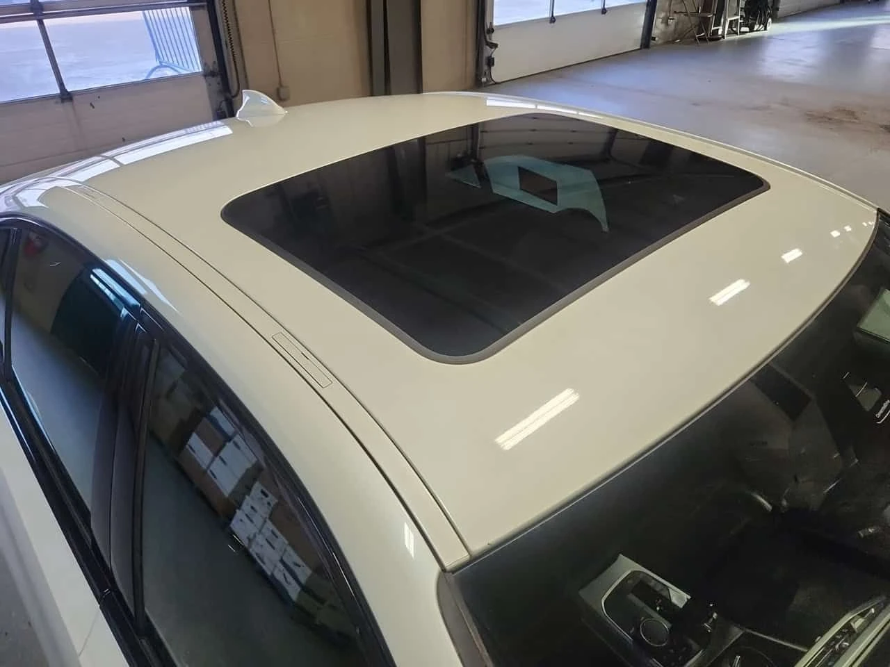 BMW 330 330I XDRIVE /CARFAX /М пакет/Подгрев/Панорама/Кожа, снимка 5 - Автомобили и джипове - 53819571