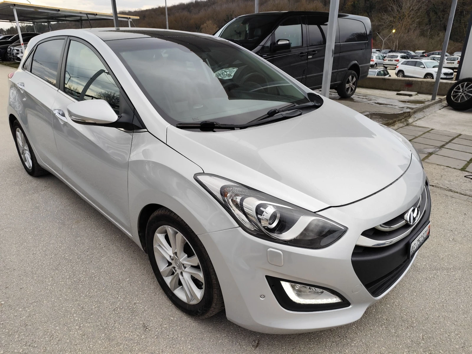 Hyundai I30 1.6 GDI Vertex Швейцария  | Auto.bg — изображение 1