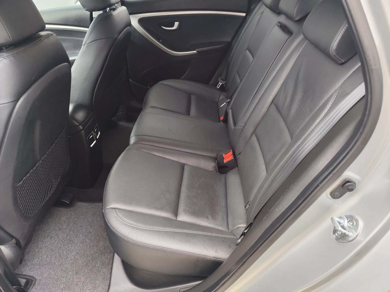 Hyundai I30 1.6 GDI Vertex ���������  | Mobile.bg � ����������� 9