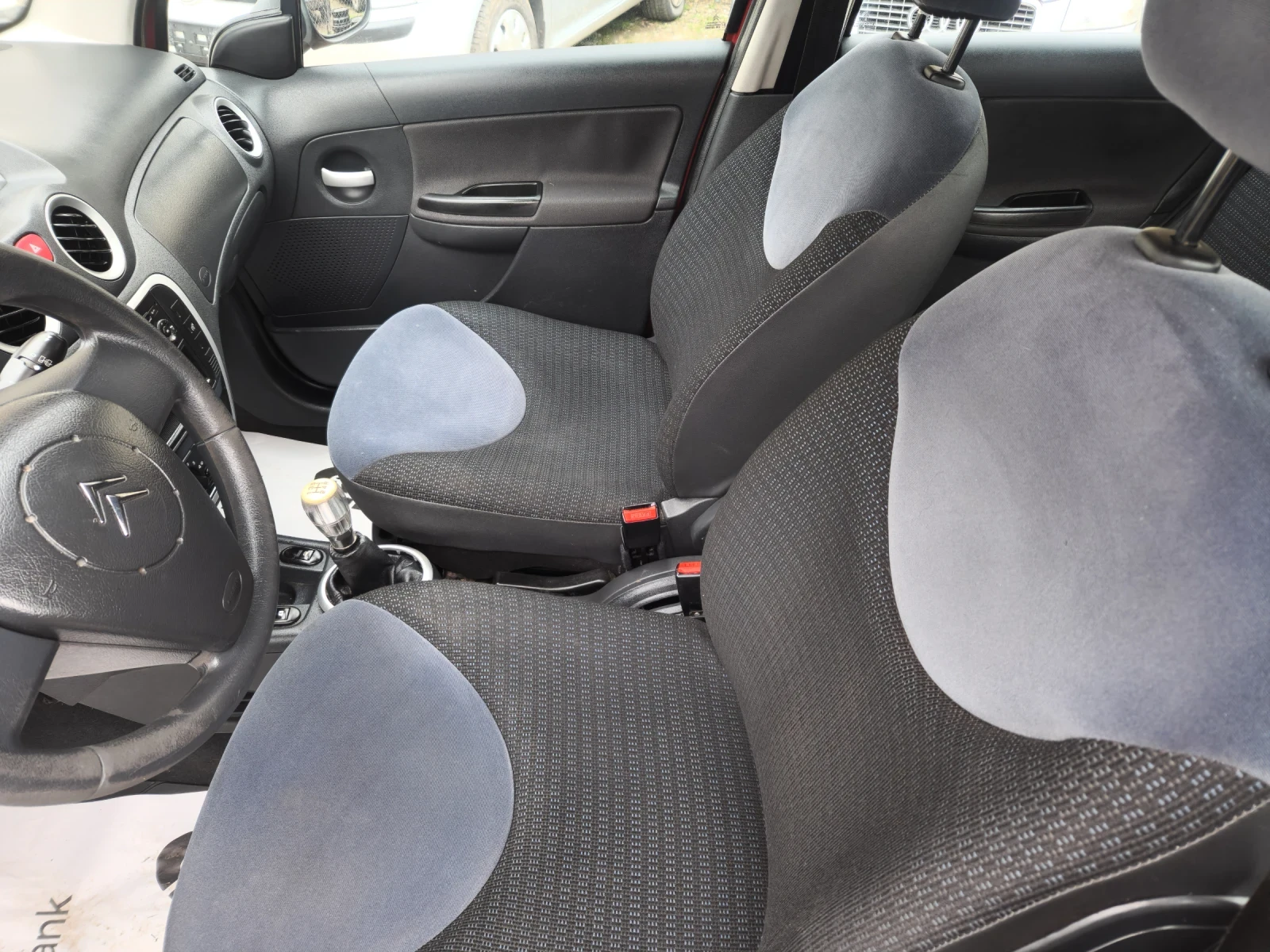 Citroen C3, снимка 10 - Автомобили и джипове - 54367521