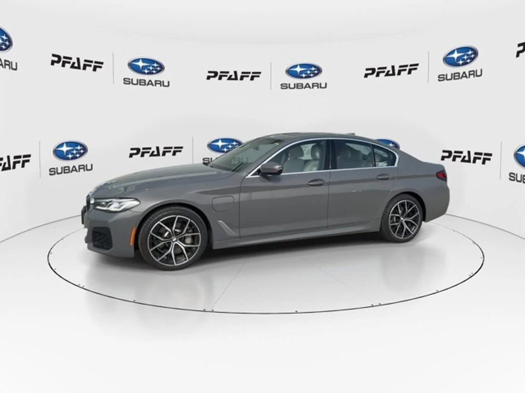 BMW 530E  xDrive Hybrid Plug-in AWD, снимка 5 - Автомобили и джипове - 54557948