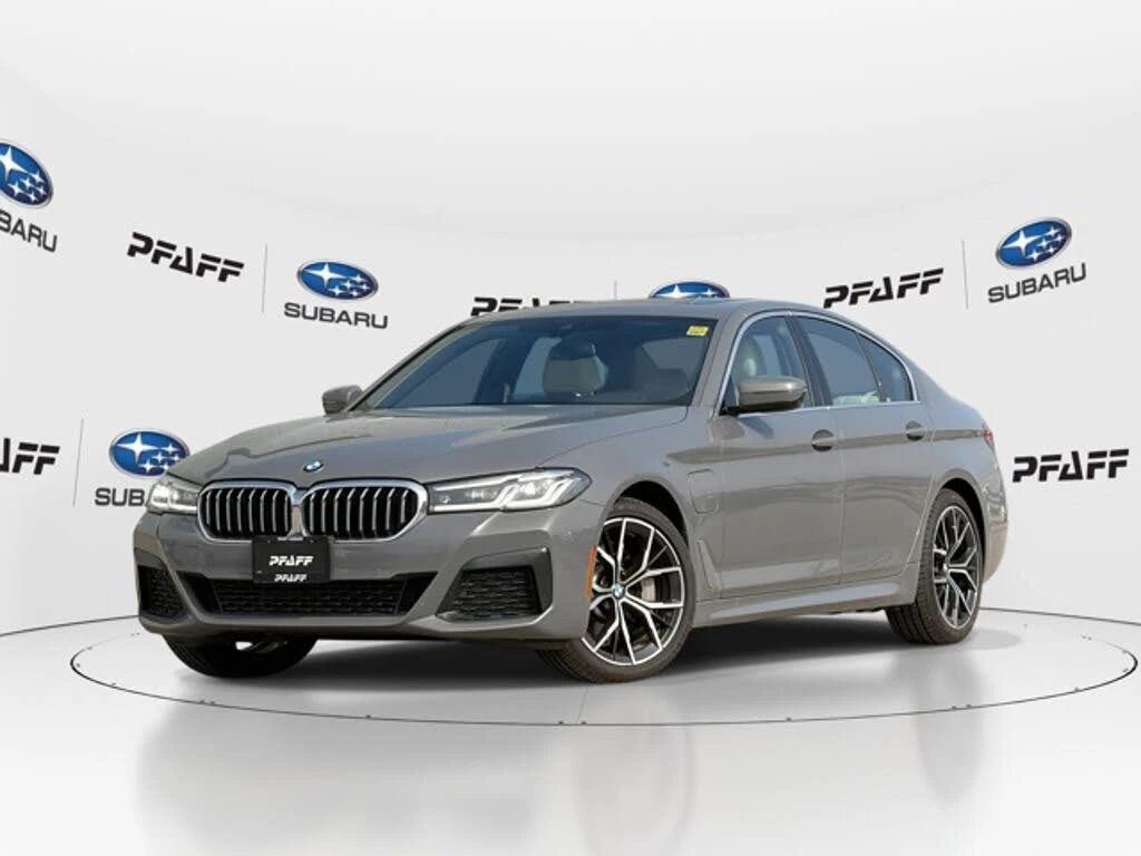 BMW 530E  xDrive Hybrid Plug-in AWD