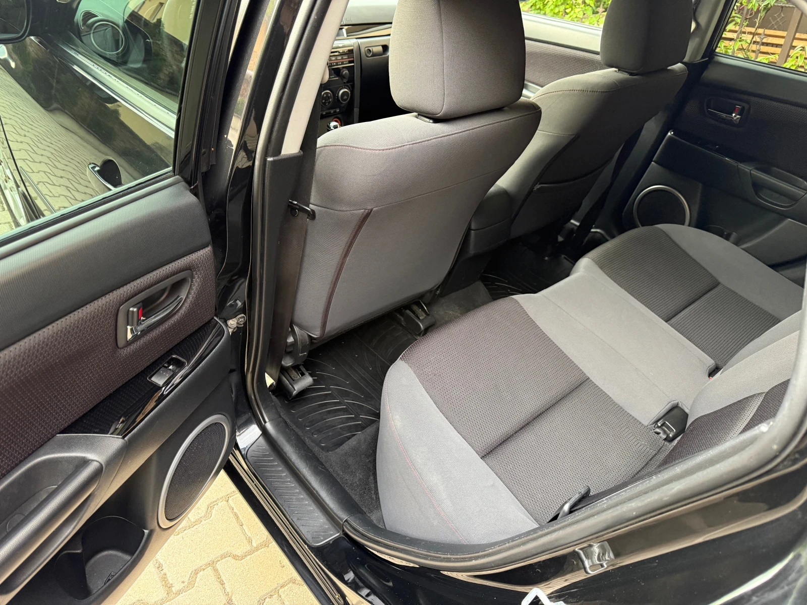 Mazda 3, снимка 11 - Автомобили и джипове - 54611512