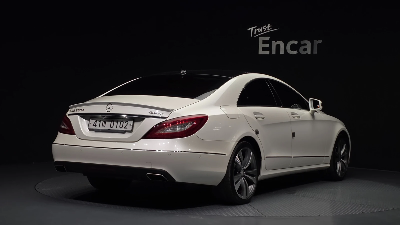 Mercedes-Benz CLS 350 CLS350 d 4MATIC | LED | MEMORY | HEATED SEATS, снимка 2 - Автомобили и джипове - 54755937