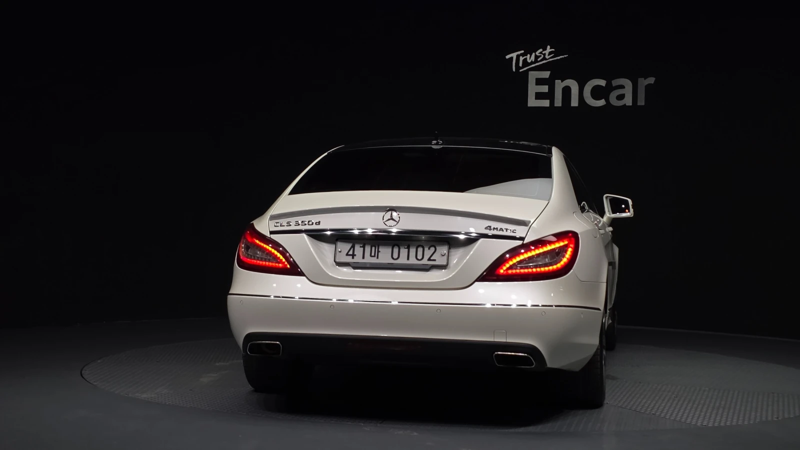 Mercedes-Benz CLS 350 CLS350 d 4MATIC | LED | MEMORY | HEATED SEATS, снимка 4 - Автомобили и джипове - 54755937