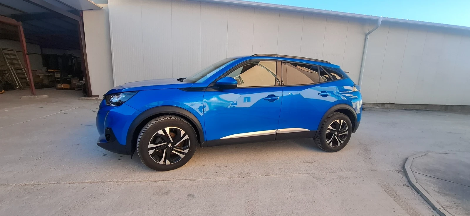 Peugeot 2008, снимка 2 - Автомобили и джипове - 54805647