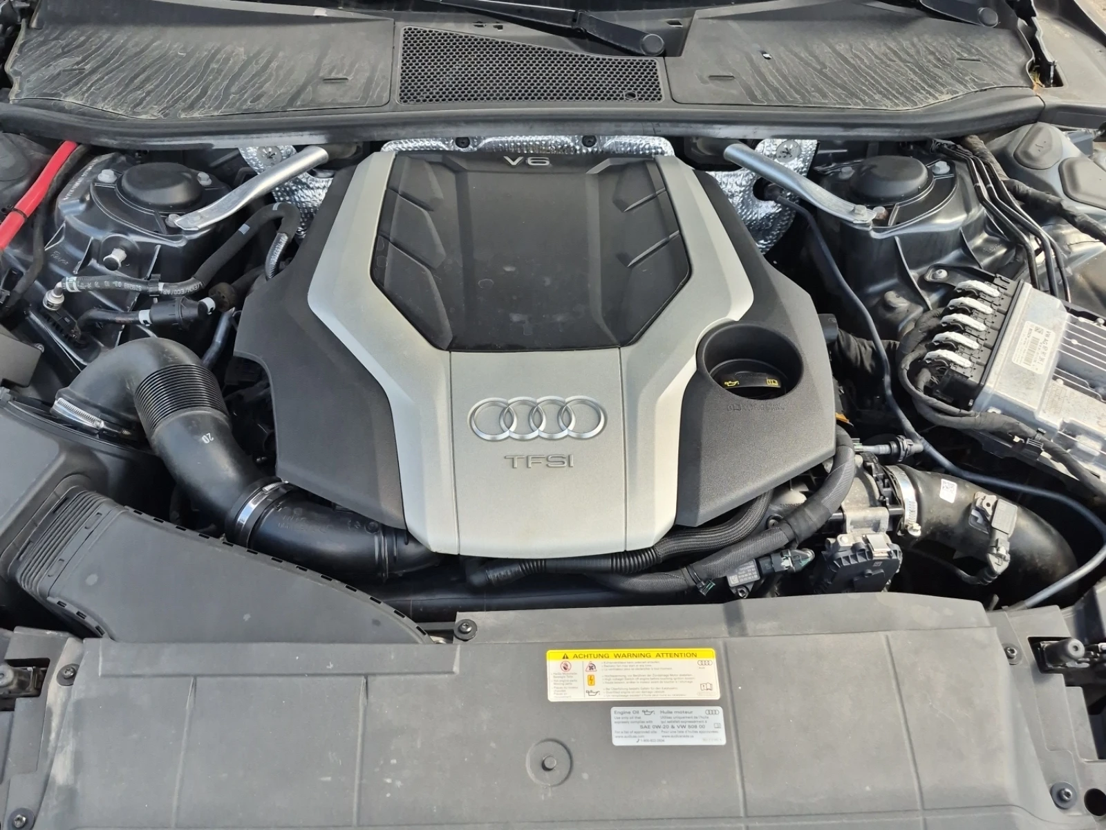 Audi A7 SPORTBACK/PROGRESSIV/CARFAX/АВТО КРЕДИТ, снимка 14 - Автомобили и джипове - 54977370