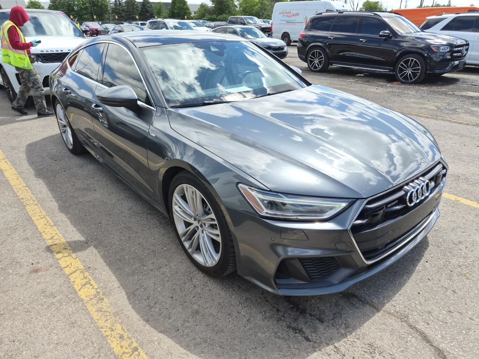 Audi A7 SPORTBACK/PROGRESSIV/CARFAX/АВТО КРЕДИТ, снимка 2 - Автомобили и джипове - 54977370