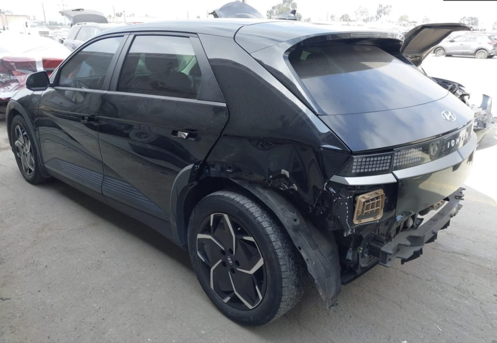 Hyundai Ioniq 5 SEL, снимка 3 - Автомобили и джипове - 55135396