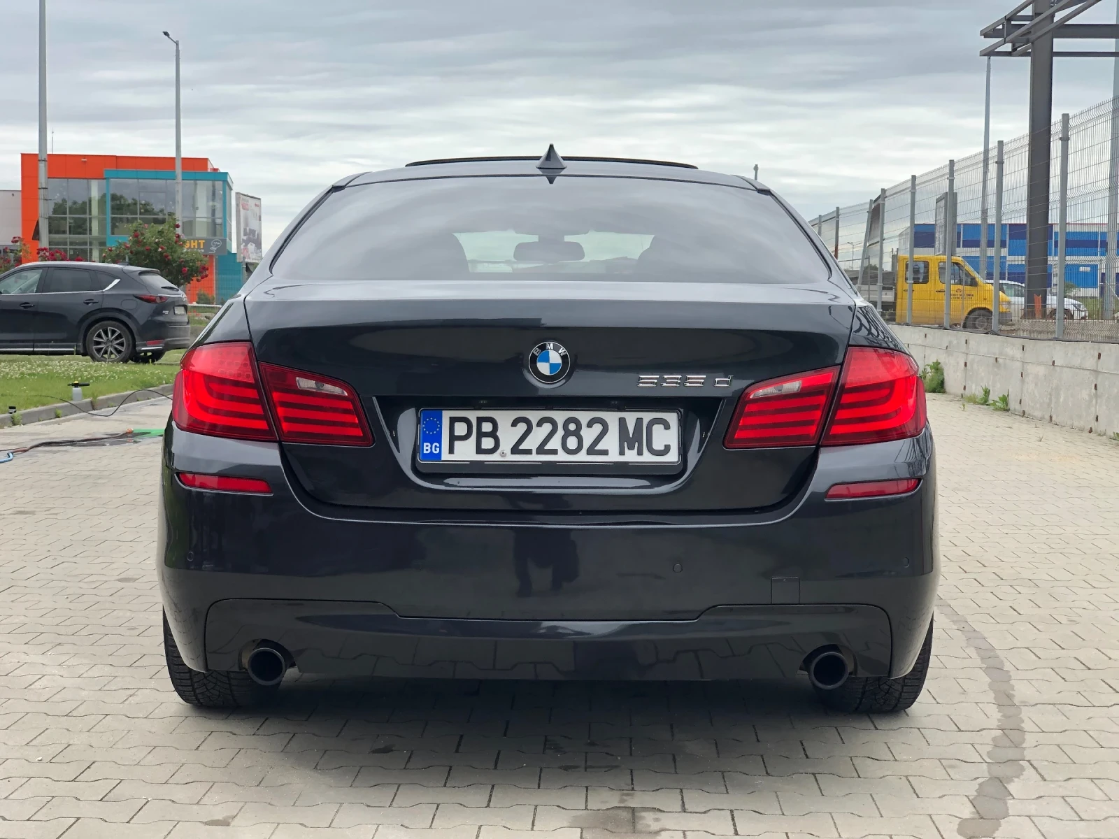BMW 535  D M-Sport* SAT* Първи собственик* , снимка 7 - Автомобили и джипове - 55135511