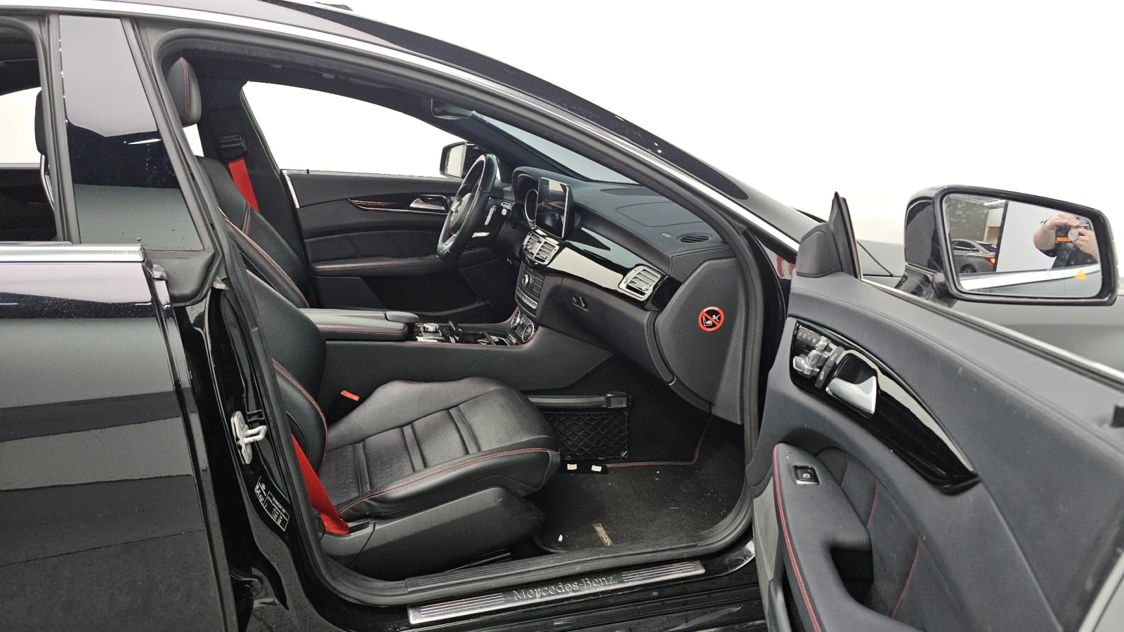 Mercedes-Benz CLS 400 AMG Line 3.0 , снимка 14 - Автомобили и джипове - 55190141
