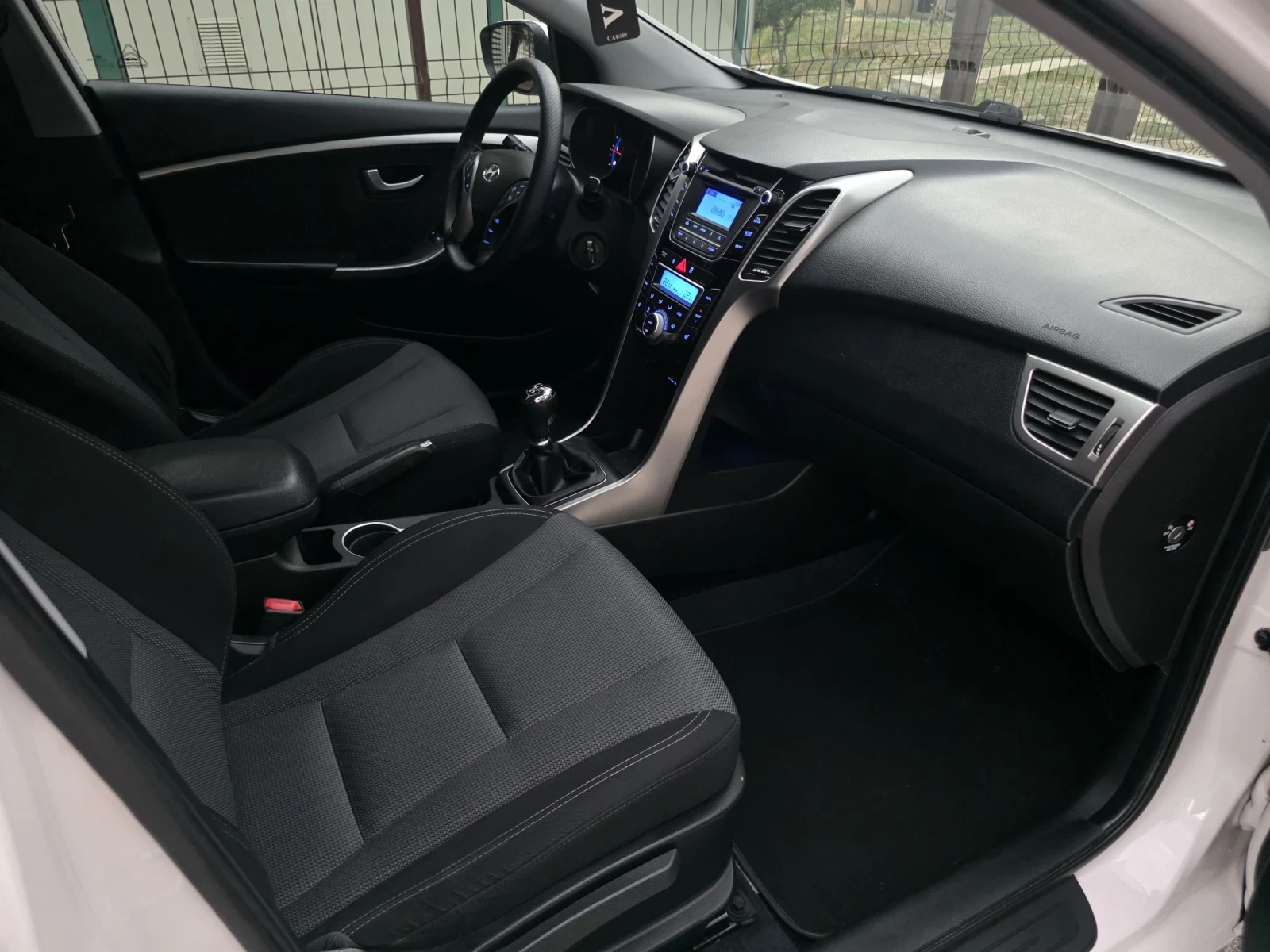 Hyundai I30 1.6 CRDI 128�� ����������� ������� ��� | Mobile.bg � ����������� 10