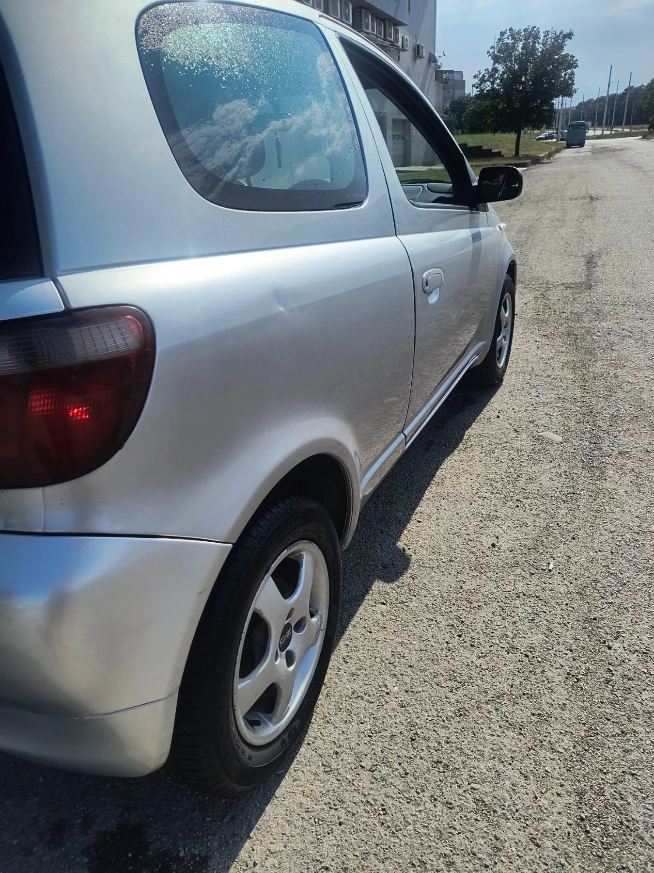 Toyota Yaris, снимка 6 - Автомобили и джипове - 55603871