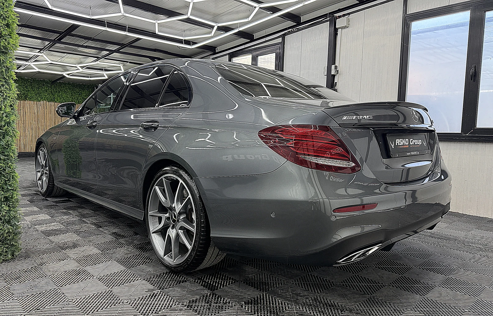 Mercedes-Benz E 43 AMG 4-Matic/KeylessGo/360-k/������� ��������� ������ | Mobile.bg � ����������� 4