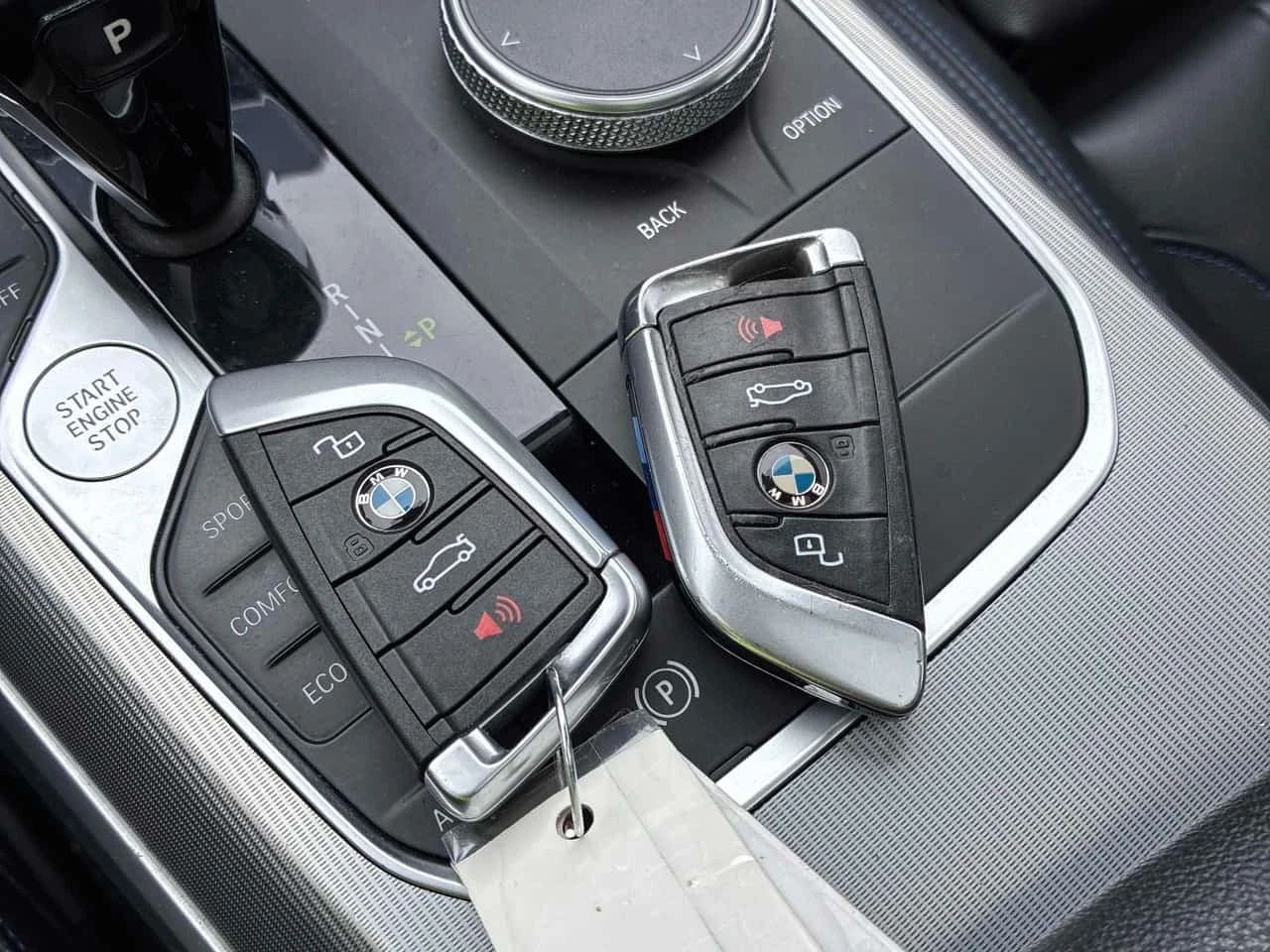 BMW 340 * M340i xDrive Sedan * CARFAX * ����� �� ��������� | Mobile.bg � ����������� 14