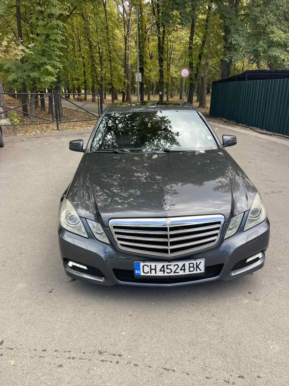 Mercedes-Benz E 350, снимка 4 - Автомобили и джипове - 56569494