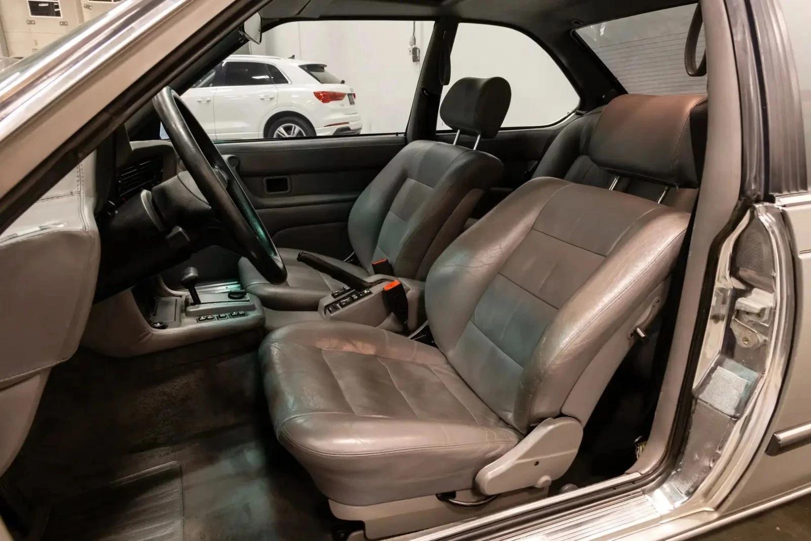 BMW 635, снимка 9 - Автомобили и джипове - 56686415