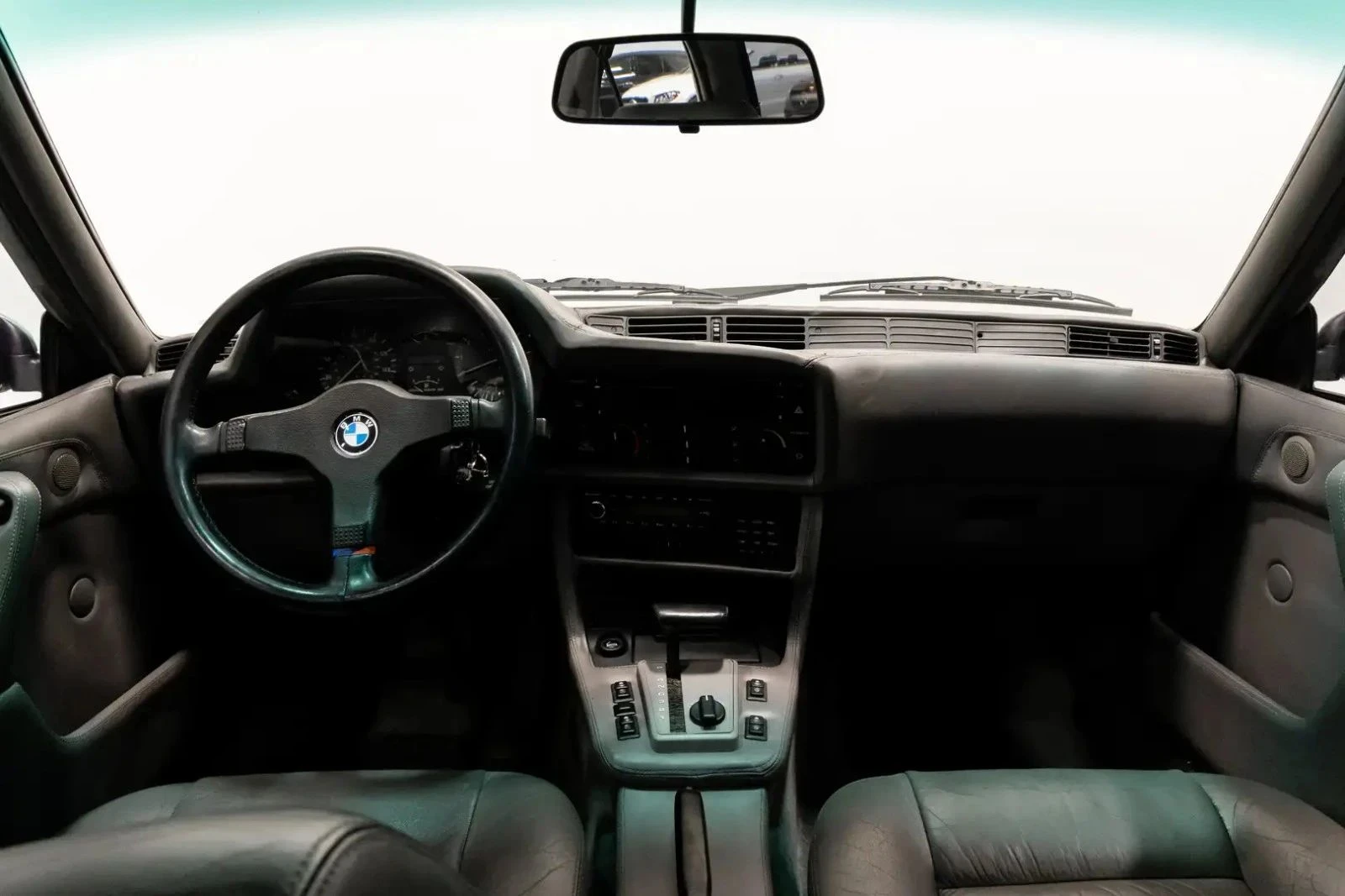 BMW 635, снимка 11 - Автомобили и джипове - 56686415