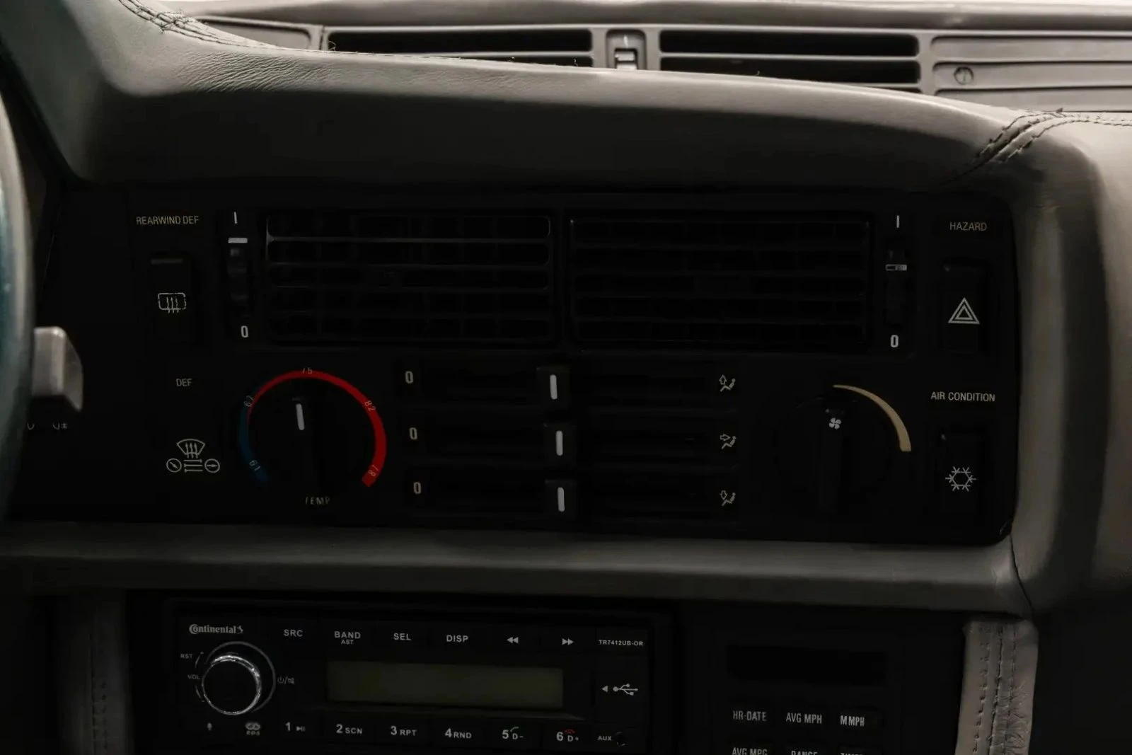 BMW 635, снимка 14 - Автомобили и джипове - 56686415