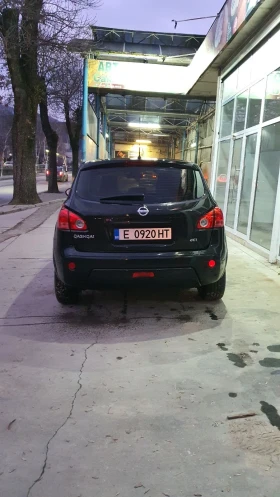 Nissan Qashqai 2.0 dCi 4x4 Автомат, Панорама, Кожа, снимка 3
