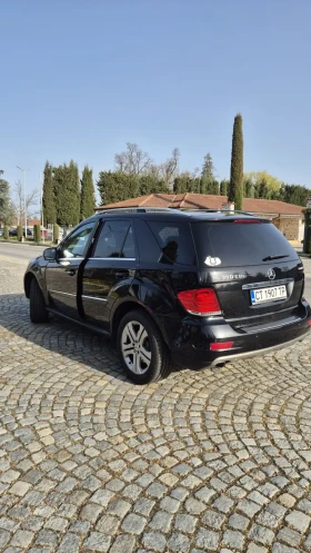 Mercedes-Benz ML 350 Mercedes ML 350 Нов Внос 180хил. Оригенален Пробег, снимка 3